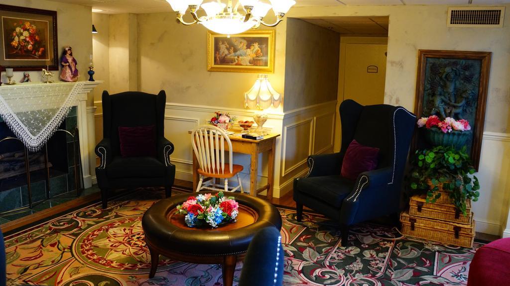 Hotel Grand Victorian Брэнсон Экстерьер фото