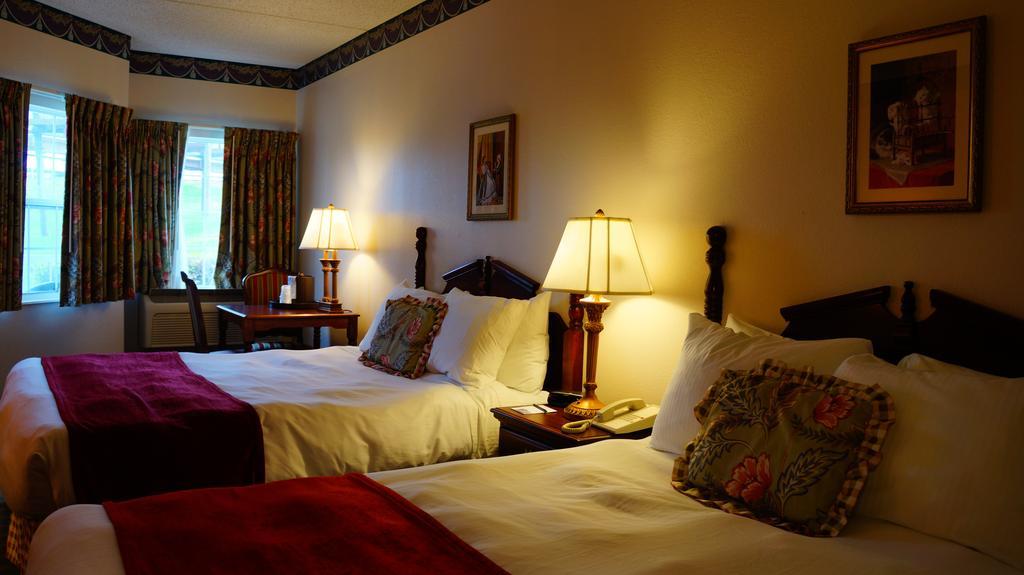 Hotel Grand Victorian Брэнсон Экстерьер фото